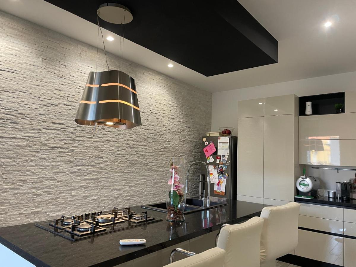 Syria Luxury Apartment Syracuse Buitenkant foto